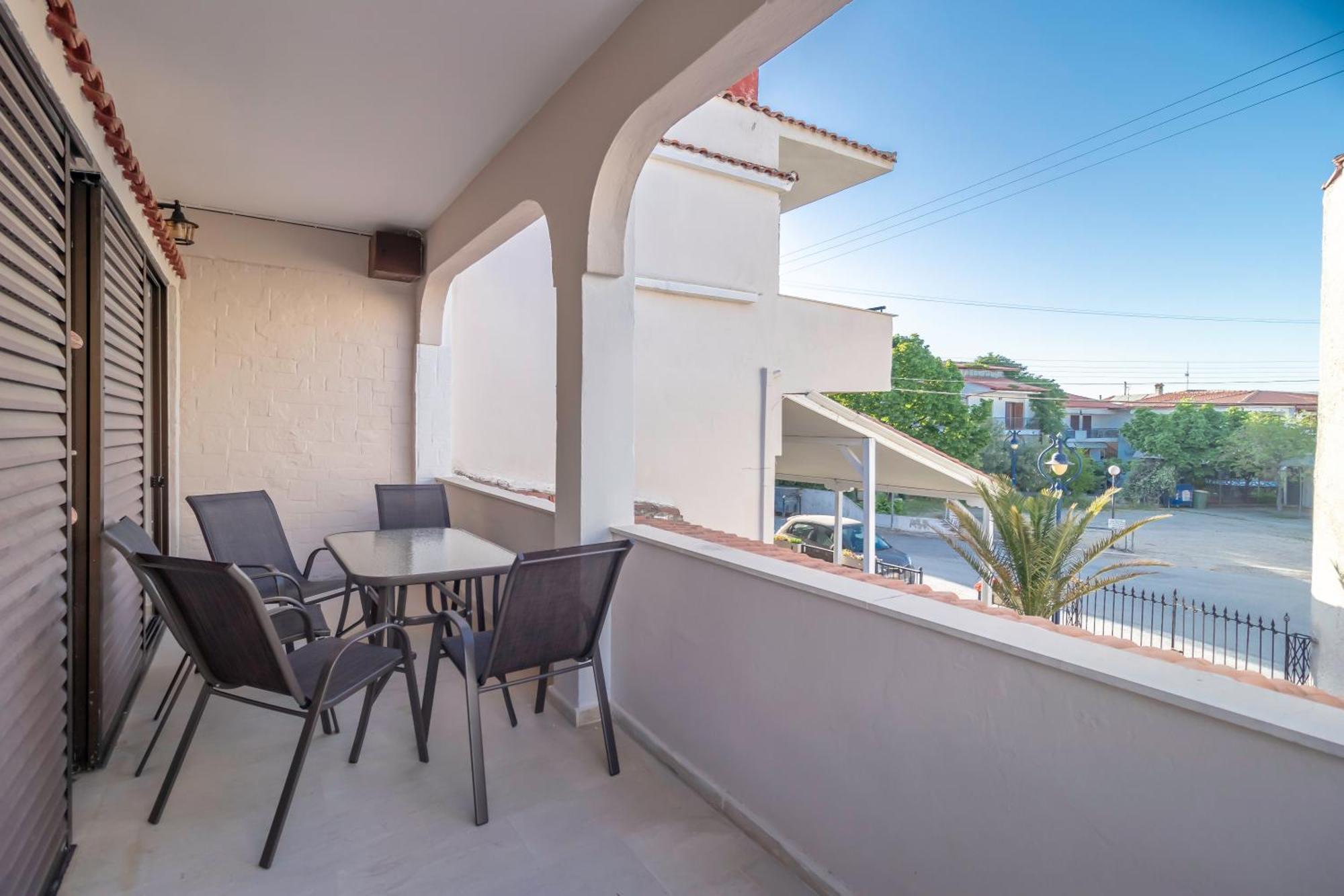 Properstay 101 - Casa Leonardo Chalkidiki Polychrono Exterior photo